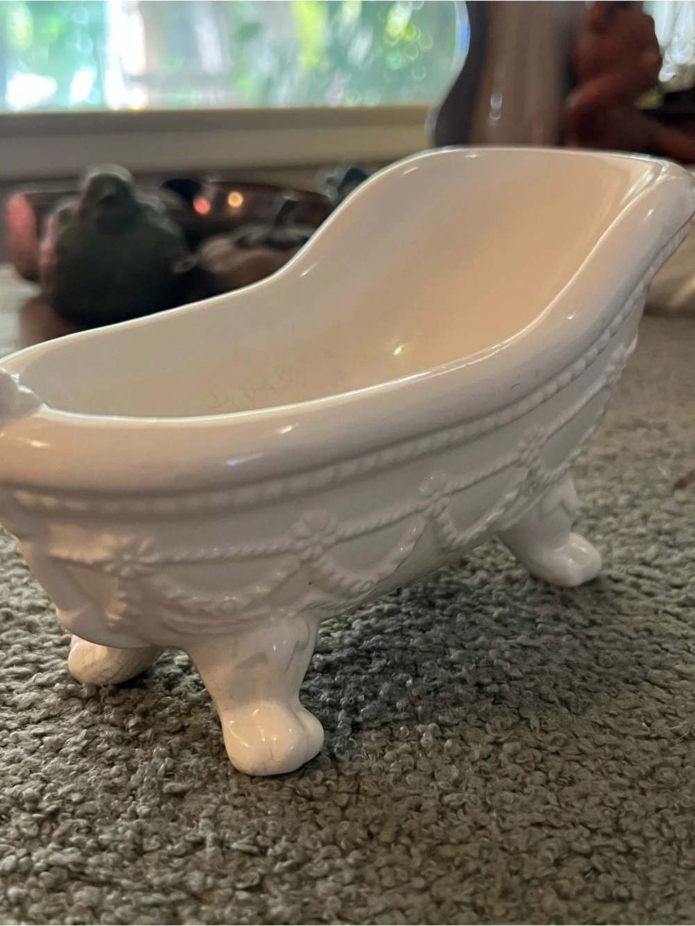 Vintage Ceramic Clawfoot Decorative Soap Dish EUC 8” by 3”